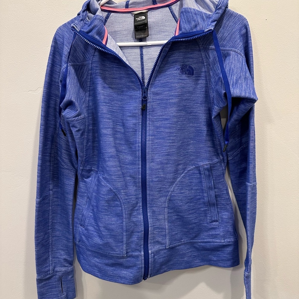 The North Face. Size M. Zip up hoodie long sleeve. Blue.